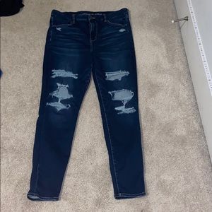 American eagle dark wash denim jeans with rips